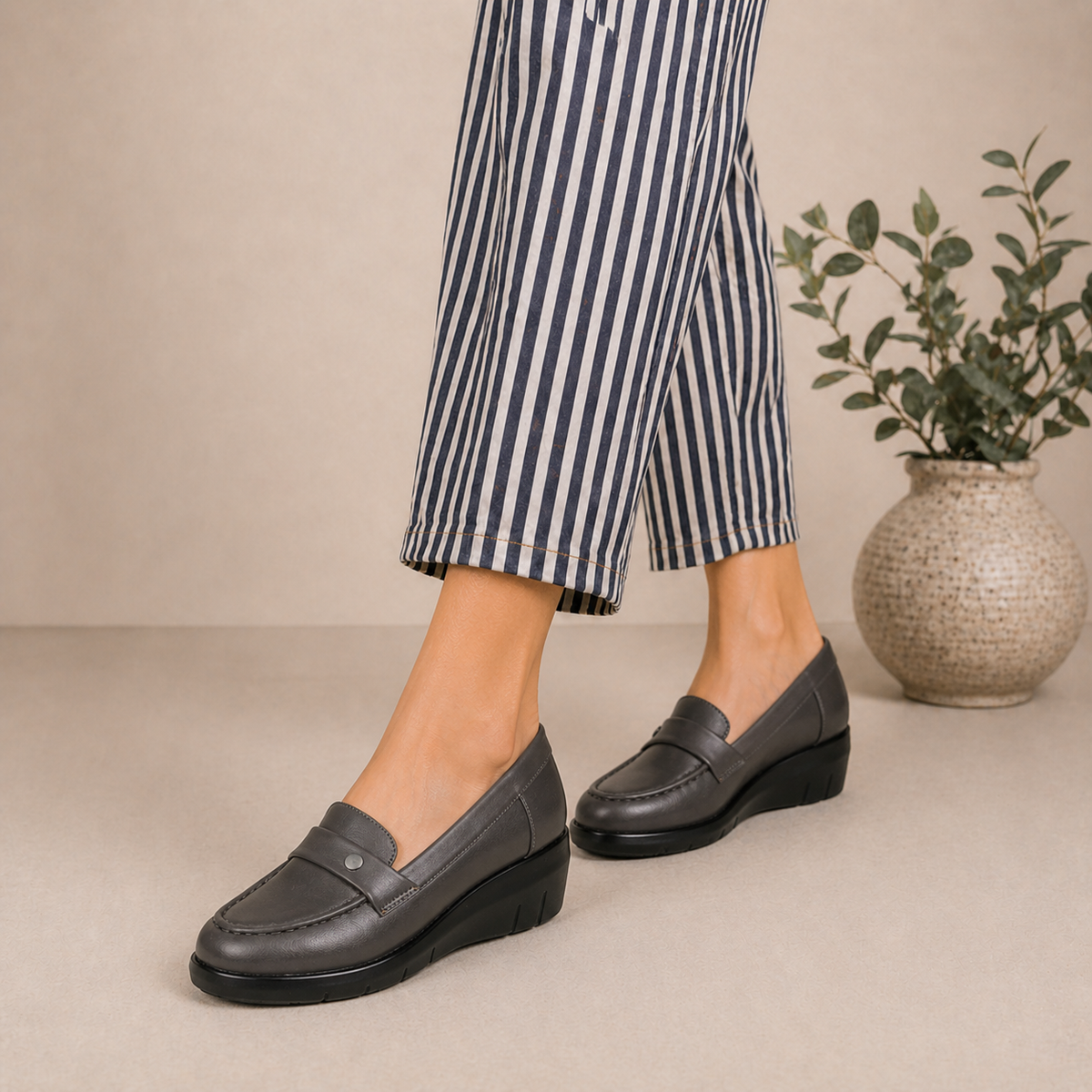 Tresmode Sugar Grey Women's Casual Wedge Loafers