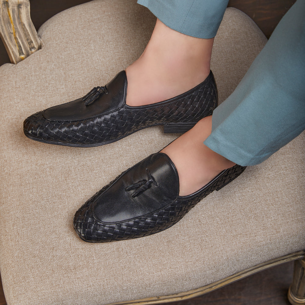 Buy Sobhach Black Men's Smart Casual Leather Loafers Online Tresmode