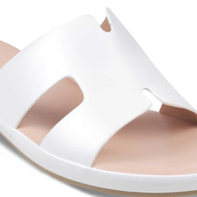 The Pill White Women's Casual Flats Tresmode