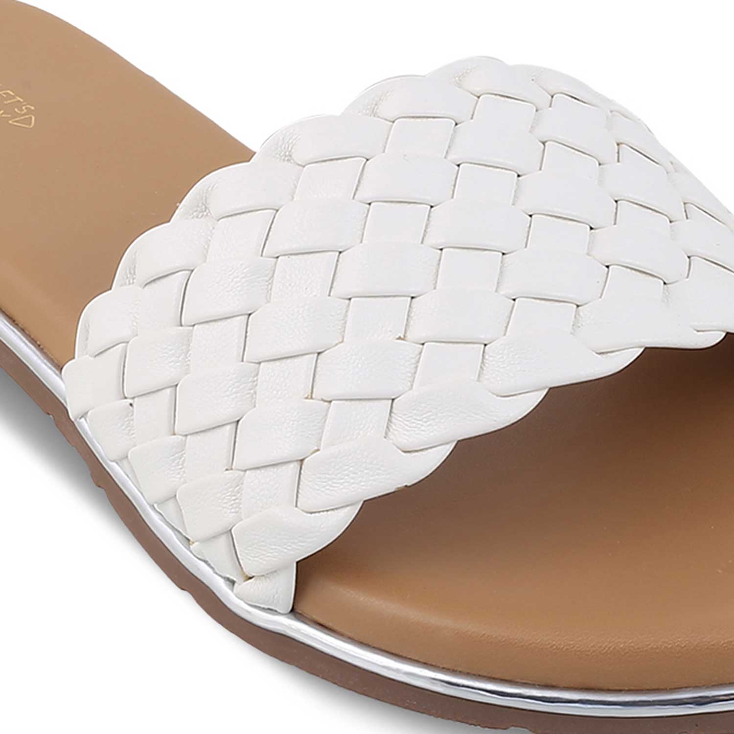 The We White Women's Casual Flats Tresmode