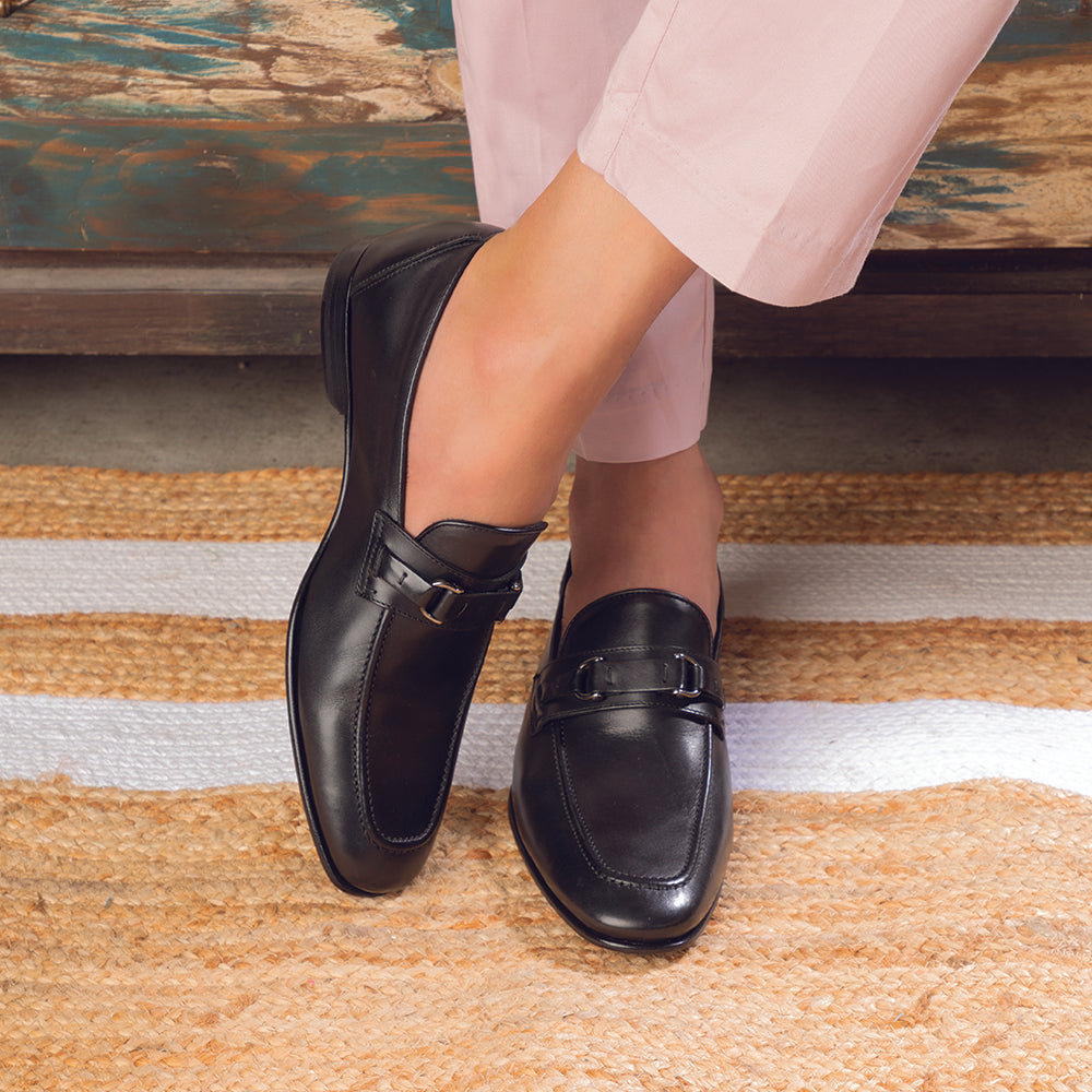 The Magno Black Men's Handcrafted Leather Loafers Tresmode