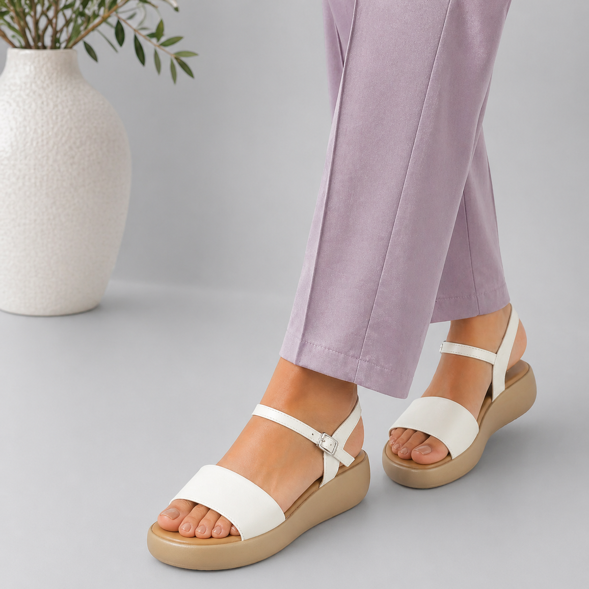 Tresmode Impl White Women's Casual Wedge Heel Sandals