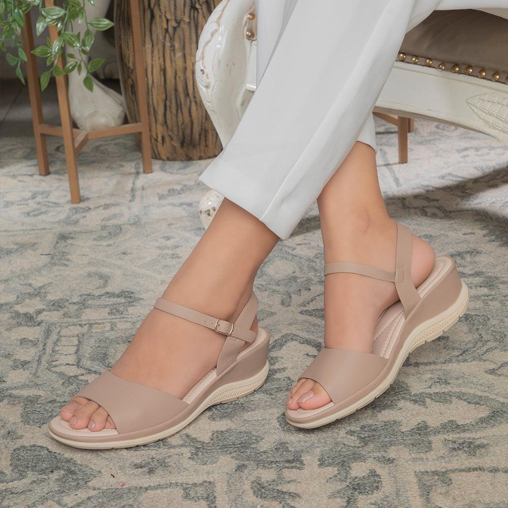 The Clej Beige Women's Casual Wedge Sandals Tresmode - Tresmode