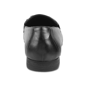 Acubuck Black Men's Leather Loafers Online at Tresmode.com